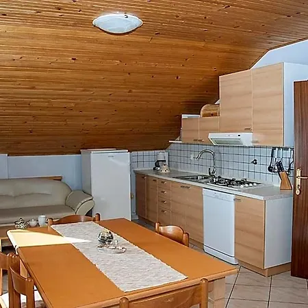 Paolija No 3 Appartamento